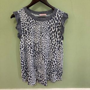 Boutique giraffe print ruffle sleeve top